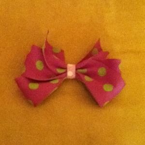 Purple & green bow