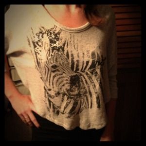Oversized zebra lightweight sweater