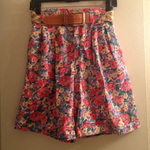 Pants - Vintage high waisted floral shorts Pants - Vintage high waisted floral shorts