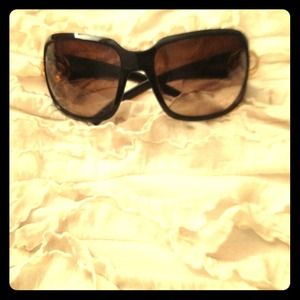 CHANEL Accessories - CHANEL Sunglasses 🌷 CHANEL Accessories - CHANEL Sunglasses 🌷