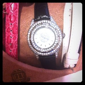 JLO WATCH