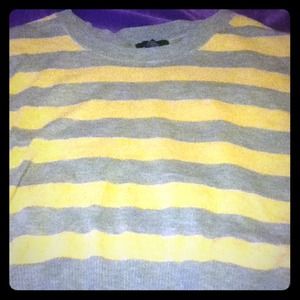 Good condition shirt take it 👍