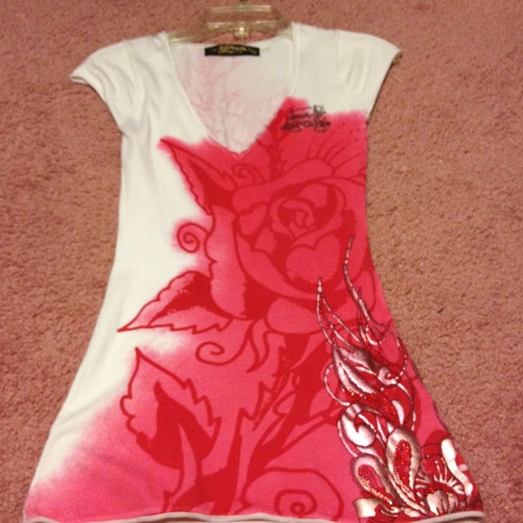 ✋Reserved! ✋ @ta2dmommy Ed Hardy Shirt