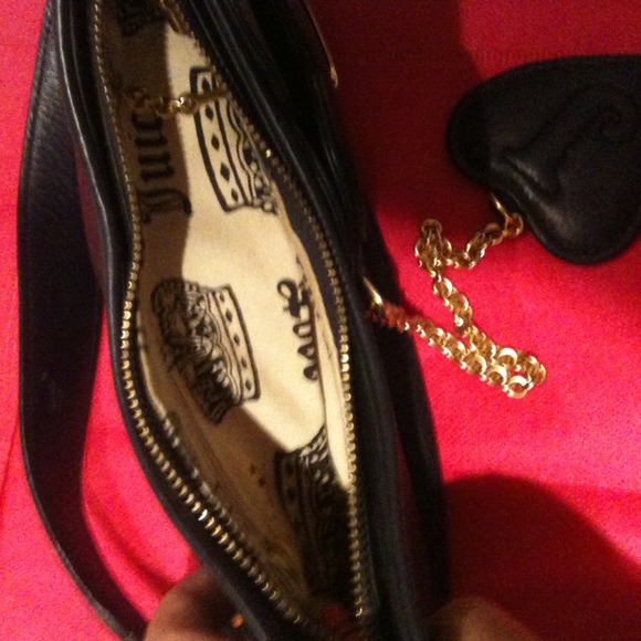 Authentic Juicy Couture Leather/Gold shoulder bag! - Picture 3 of 3