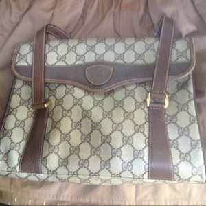 Vintage Authentic Gucci handbag.