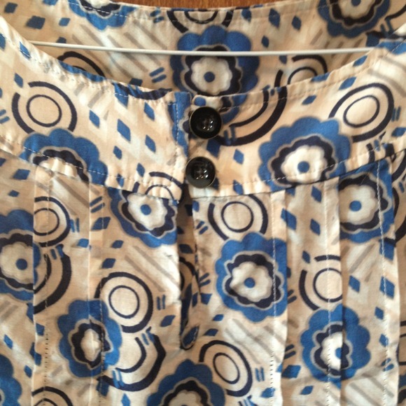 Sold in bundle - Picture 2 of 3