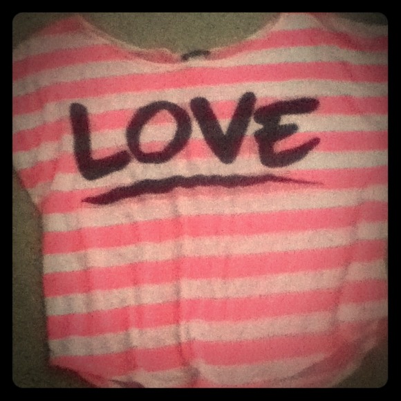 Wet Seal hot pink shirt.