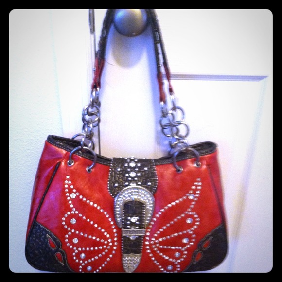 Leather studded purse, never used. Smoke/pet free