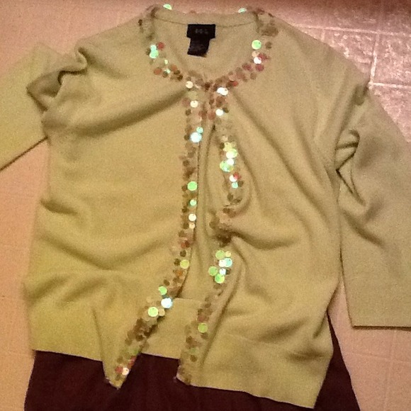Sweater with Sparkle in Lime - Picture 1 of 1