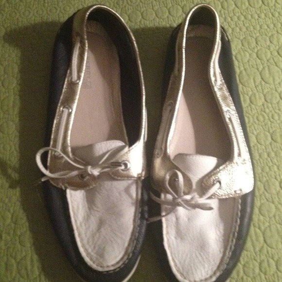 Sperry Topsiders