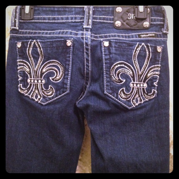 Boot cut Miss Me jeans