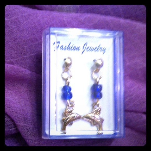 Lower prize✨Dolphin dangly earrings
