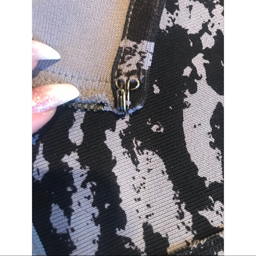 Petite BCBG Max Azaria Dress - Picture 3 of 7