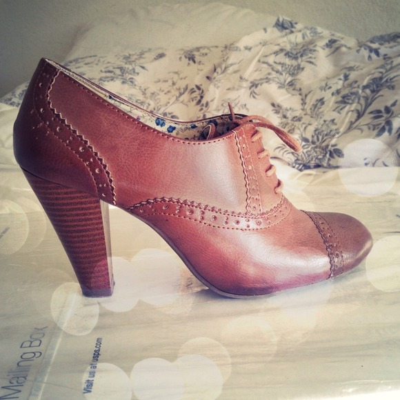 Brown Oxford booties *Reserved