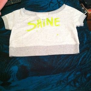 Abercrombie short sleeved cropped sweater