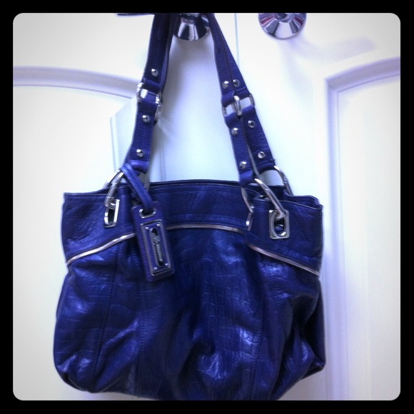 B Makowsky Handbag