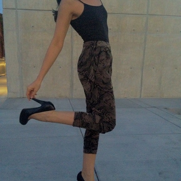 *SOLD* *NEW* Pattern Silk Trousers - Picture 3 of 4