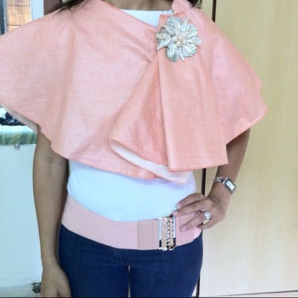 Multi-style & wear, peach donut scarf with brooch