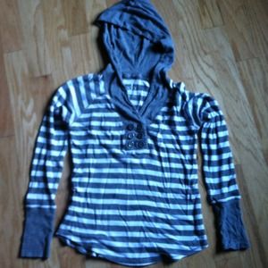 Sold/Trade Aerie hooded gray and white longsleeve
