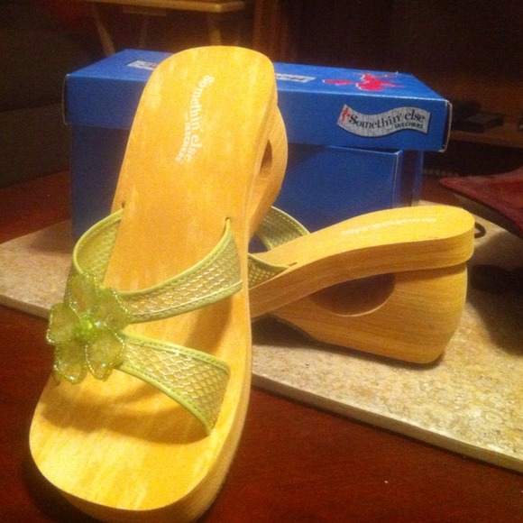 Super Cute Sketchers