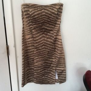 Printed strapless Guess dress