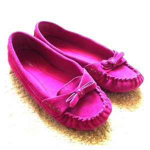  Fushia/purple flats