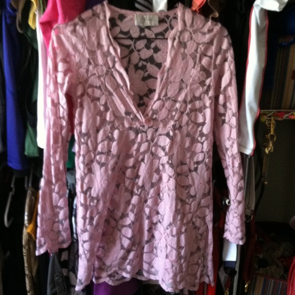 Deep V neck lace tunic