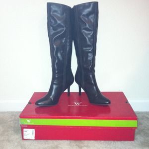 *REDUCED*Perfect fall boots