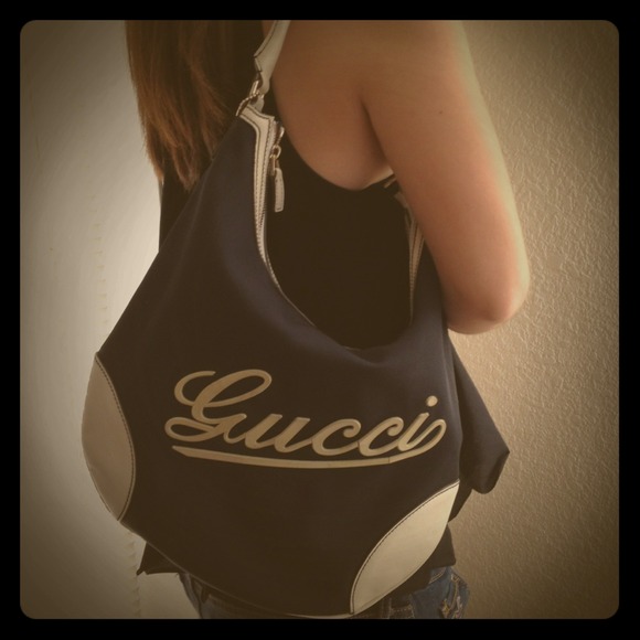 Reserved Authentic vintage Gucci Hobo!
