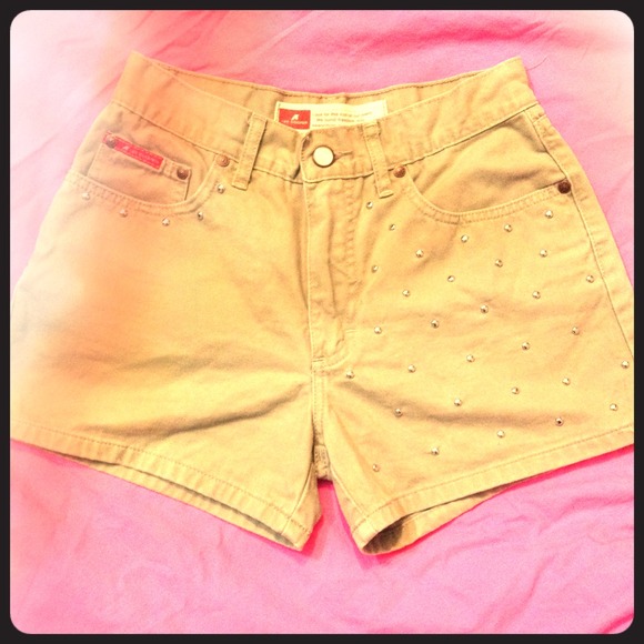 STUDDED LEE COOPER HIGH WAISTED SHORTS