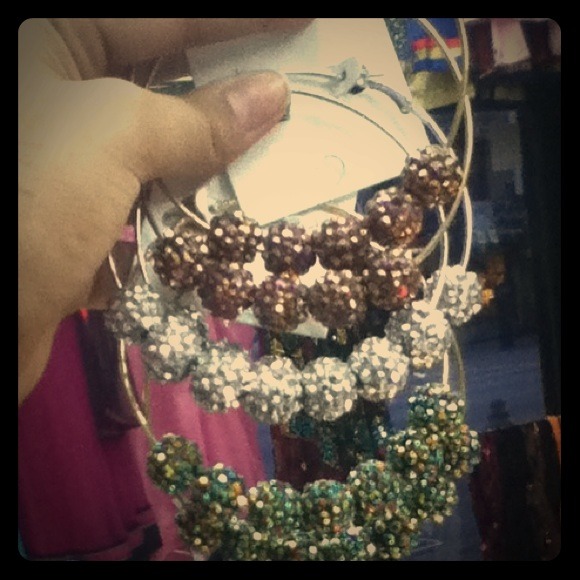 Adorable Earrings ! Silver is reserved!