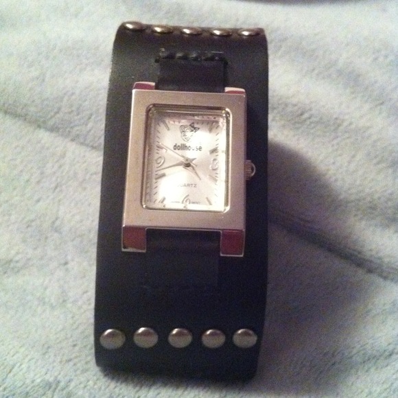 Sold! - Picture 2 of 4