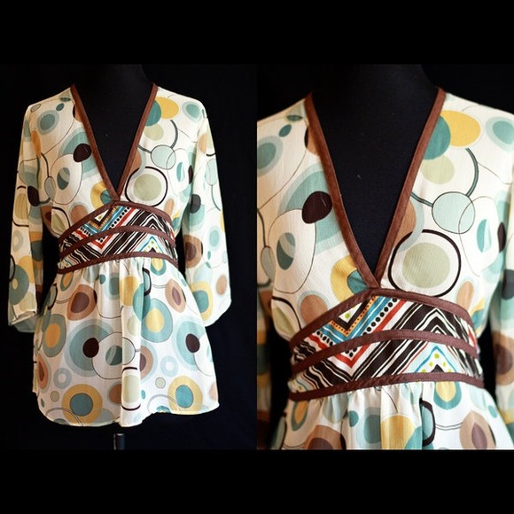 SOLD Preloved comfy top