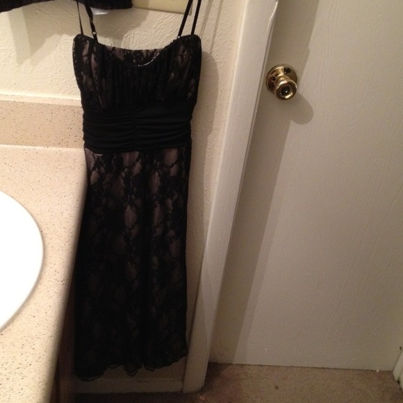 🎀Reserved for cutiecupcakes🎀Black lace dress