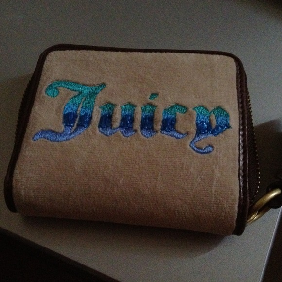 Reduced🎉Brown Juicy Couture wallet
