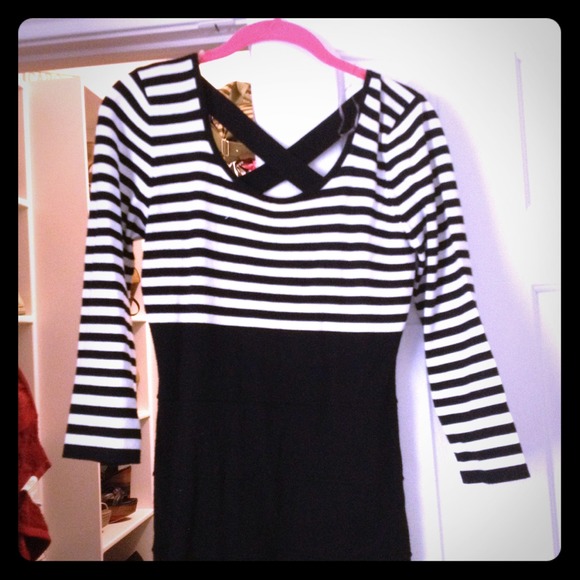 Black and white forever21 dress