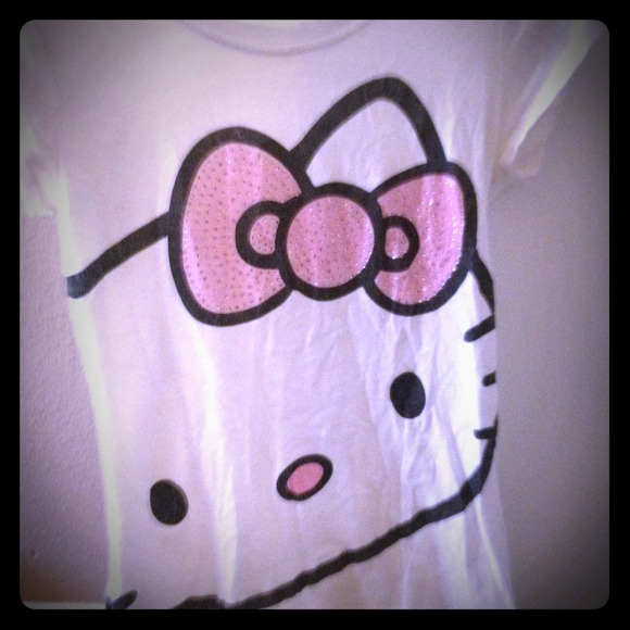 Hello Kitty Tee