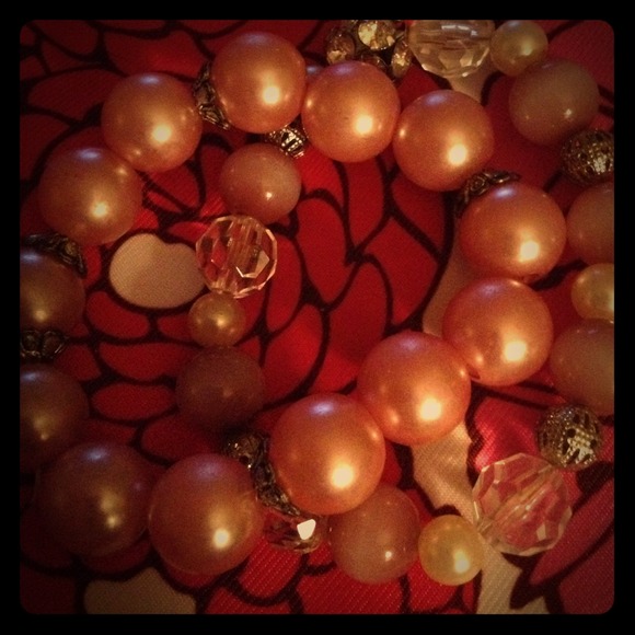GWP w/$20 purch!!🎀🎀PINK PEARLY BRACELET DUO🎀🎀