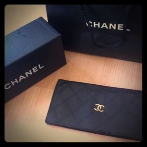 Chanel wallet