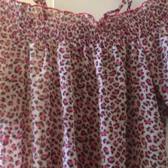 Pink leopard top