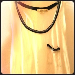 White Chain tank 💛