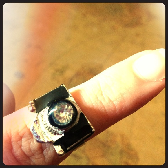 Camera adjustable ring with rhinestone. ¡Reduced!
