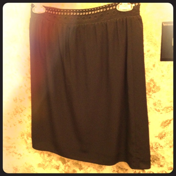 Black Gianni Bini skirt