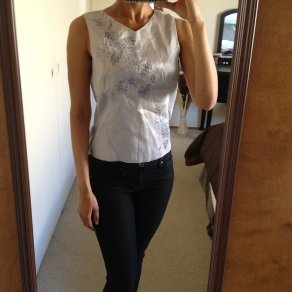 Elegant Ann Taylor lavender top
