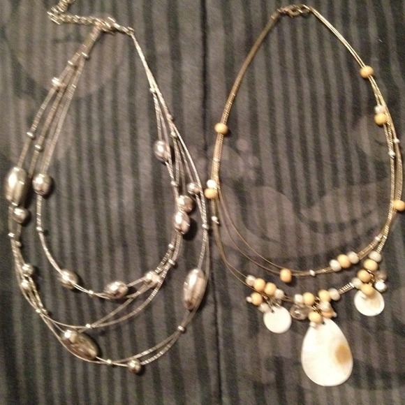 2 necklace bundle 😃