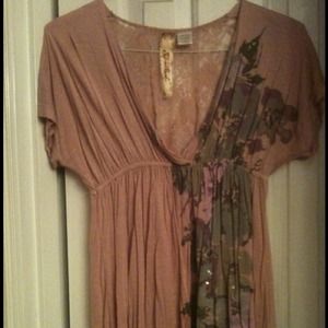 Mauve Floral Top With Lace Back