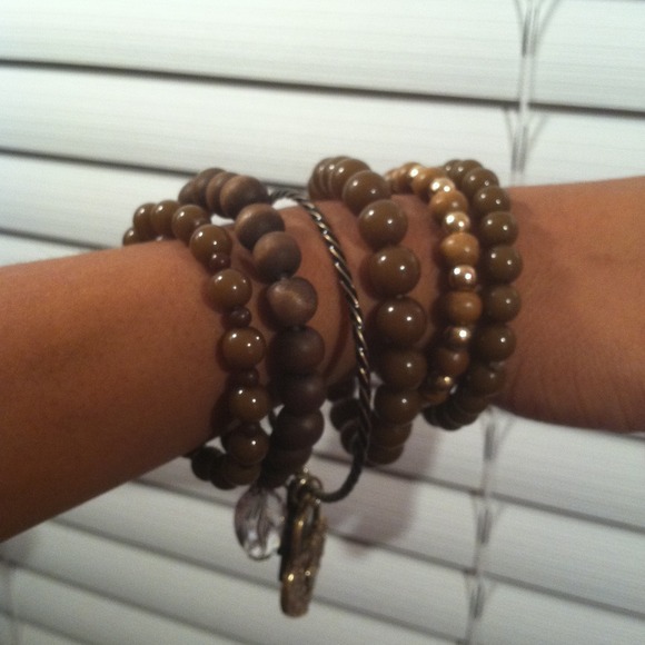 Navy Green Bracelet Set - Picture 2 of 4