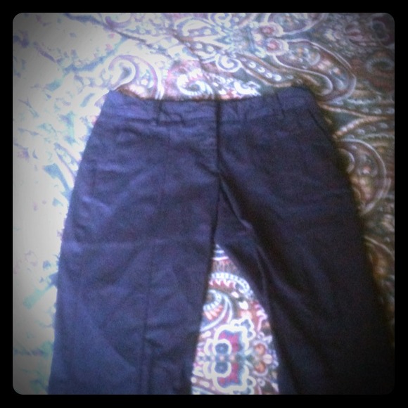 Simply Vera Wang black capris size 2 - Picture 1 of 3