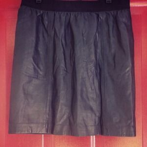 Ann Taylor real leather pencil skirt