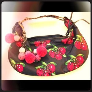 Betseyville bundle cherry and white handbags
